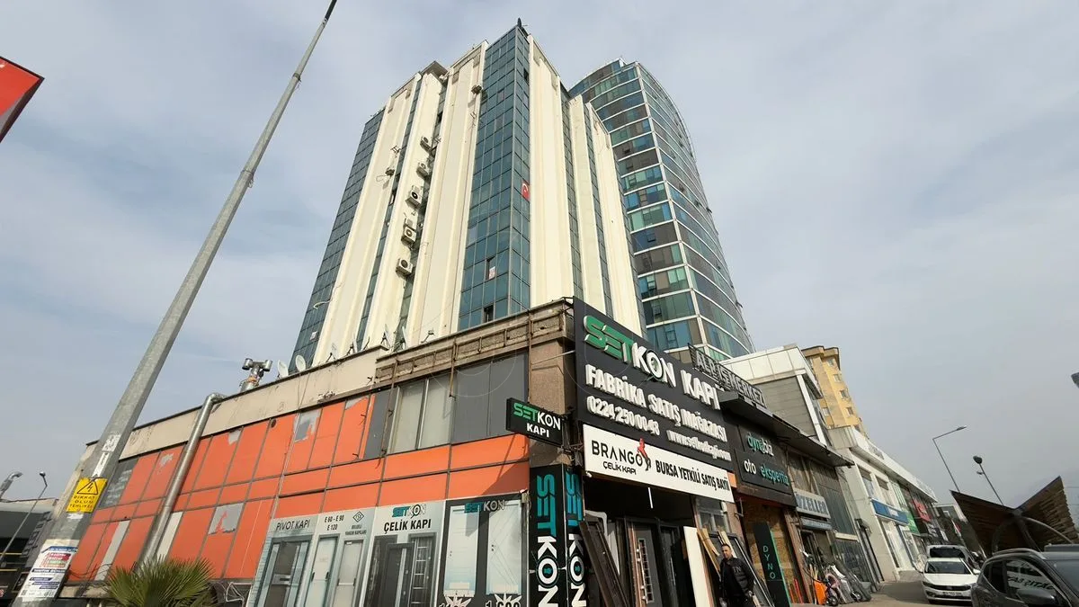 БИЗНЕС-ЦЕНТР ALP, ОСМАНГАЗИ, БУРСА: ПРОДАЮТСЯ 4 ОФИСА С ДОКУМЕНТАМИ