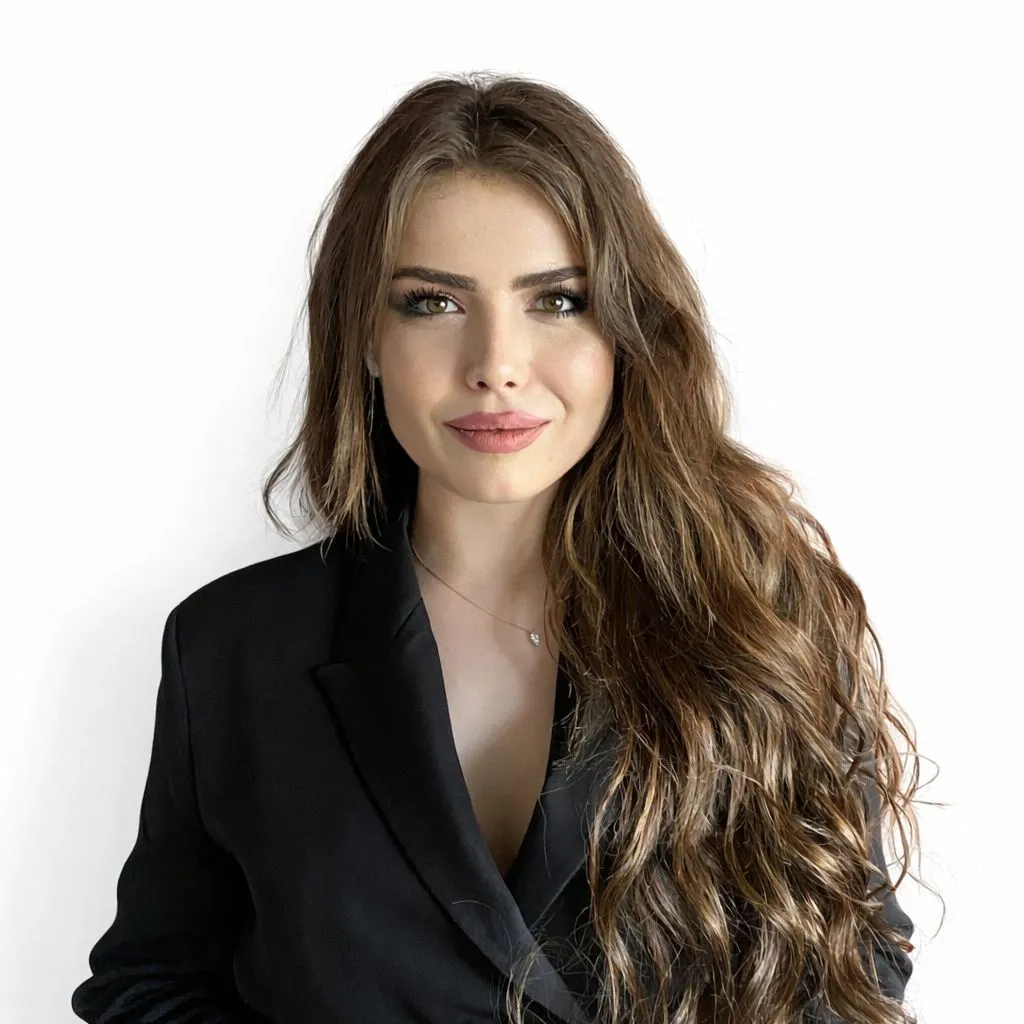 Merve UÇAR